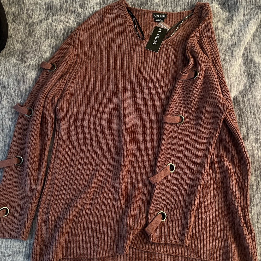 City chic sweater